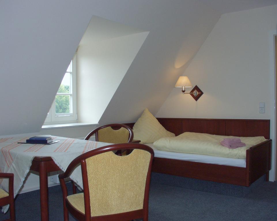 Komensky Gaeste- Und Tagungshaus Herrnhut Ngoại thất bức ảnh