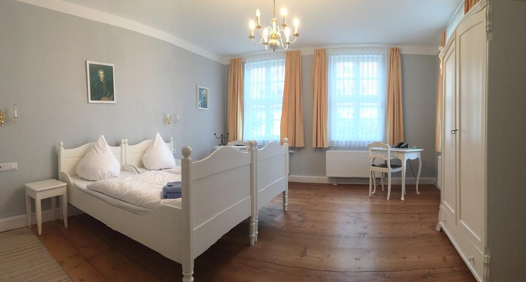 Komensky Gaeste- Und Tagungshaus Herrnhut Ngoại thất bức ảnh